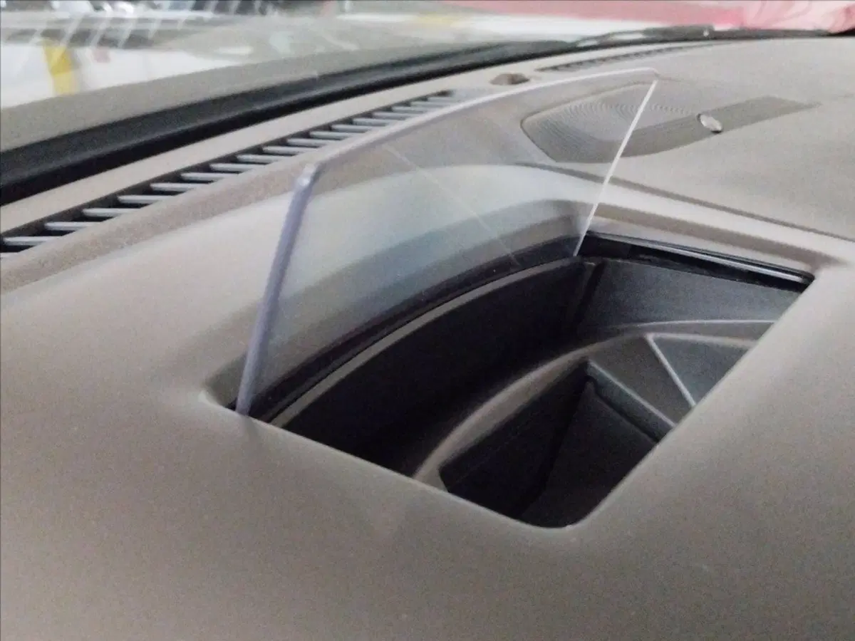 Ford Kuga usata a Milano (18)