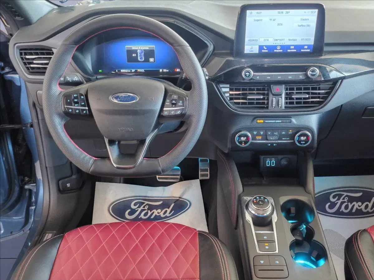 Ford Kuga usata a Milano (12)