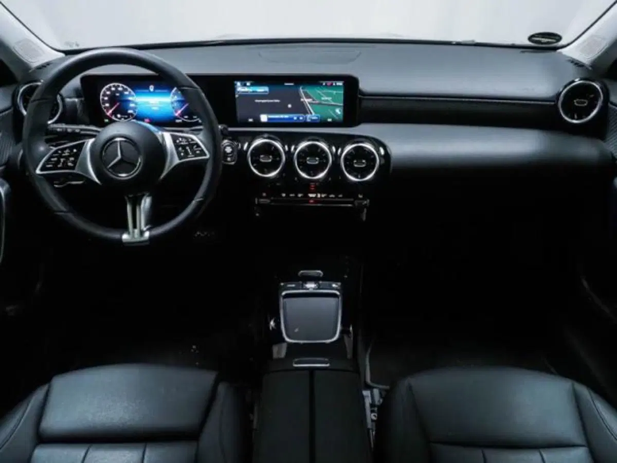 Mercedes-Benz Classe A usata a Milano (5)