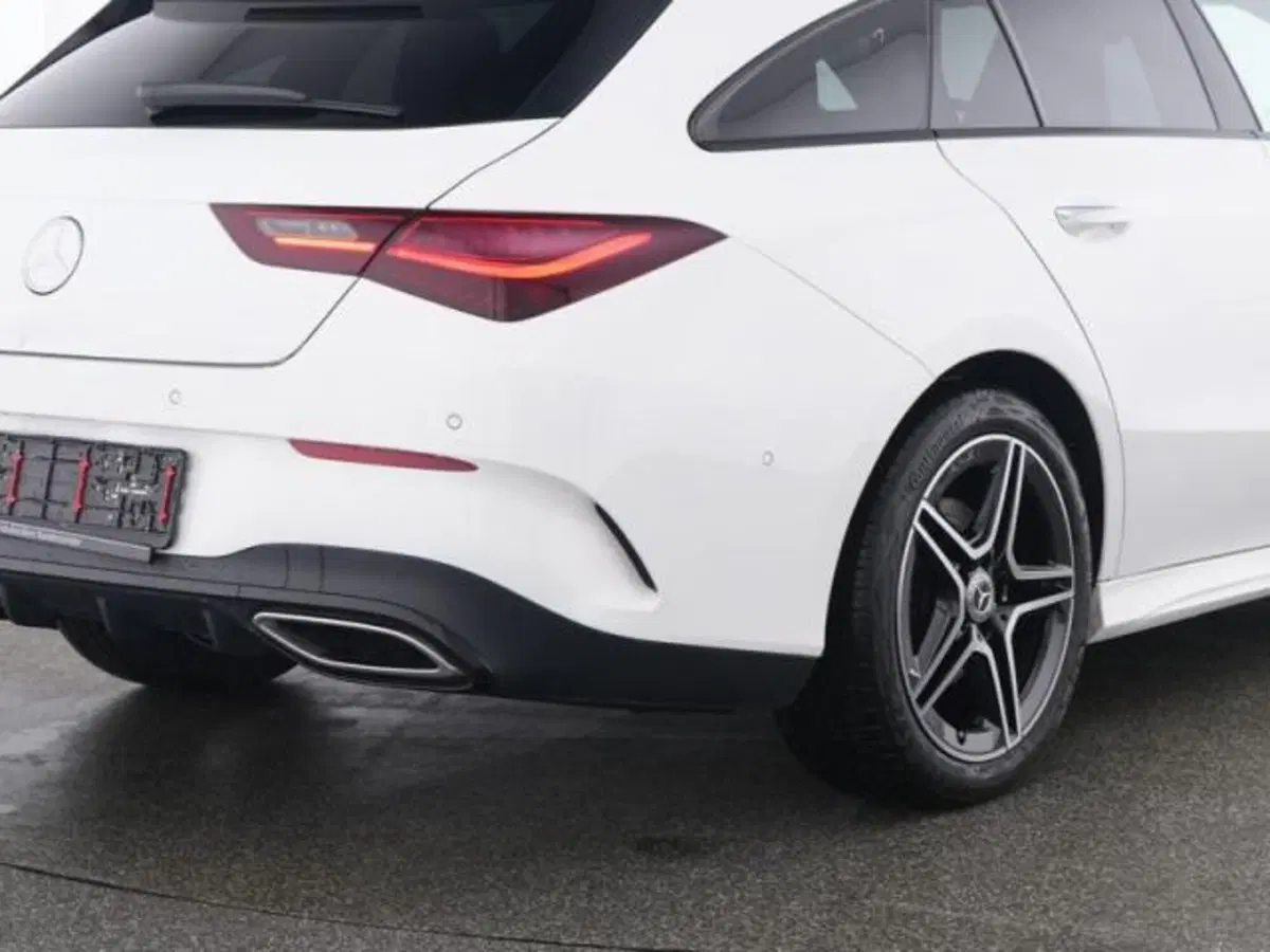 Mercedes-Benz CLA Shooting Brake usata a Milano (4)