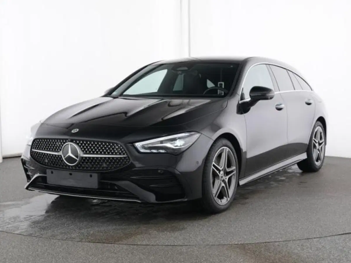 Mercedes-Benz CLA Shooting Brake usata a Milano