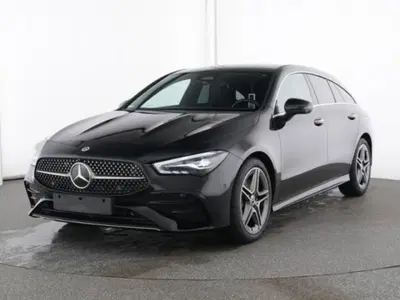Mercedes-Benz CLA Shooting Brake EQ 200 Premium Plus del 2025 usata a Abbiategrasso