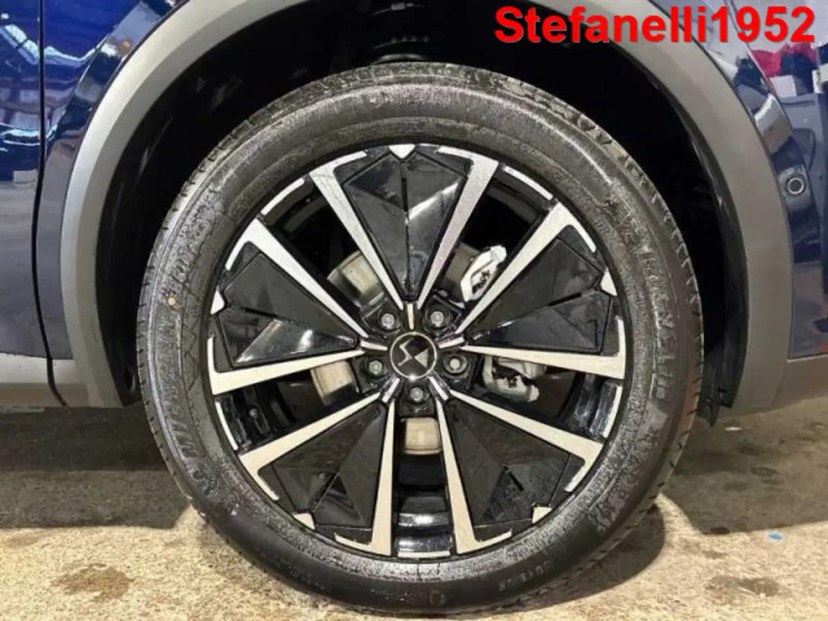 Ds DS 7 nuova a Bologna (8)