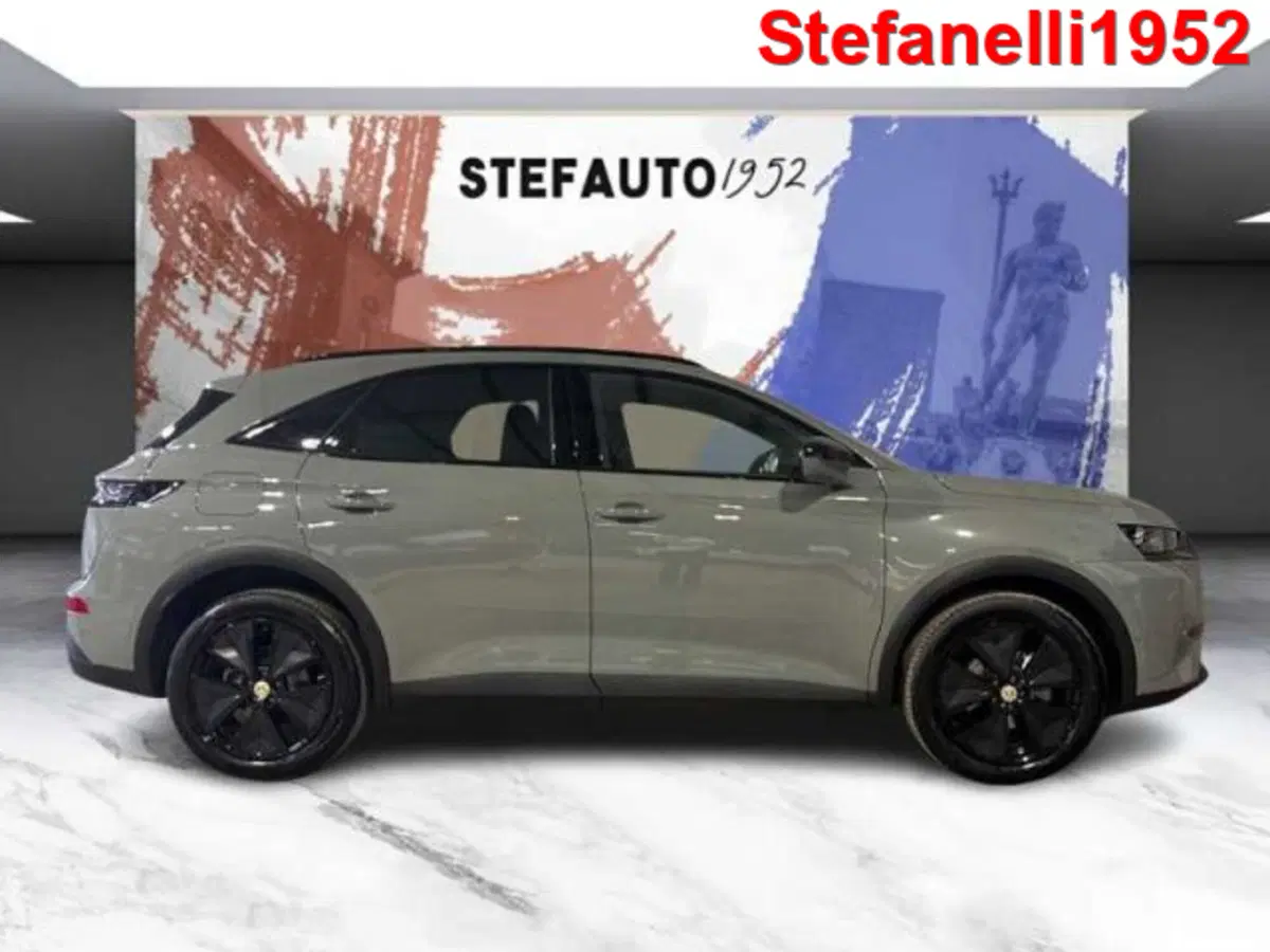 Ds DS 7 nuova a Bologna (2)