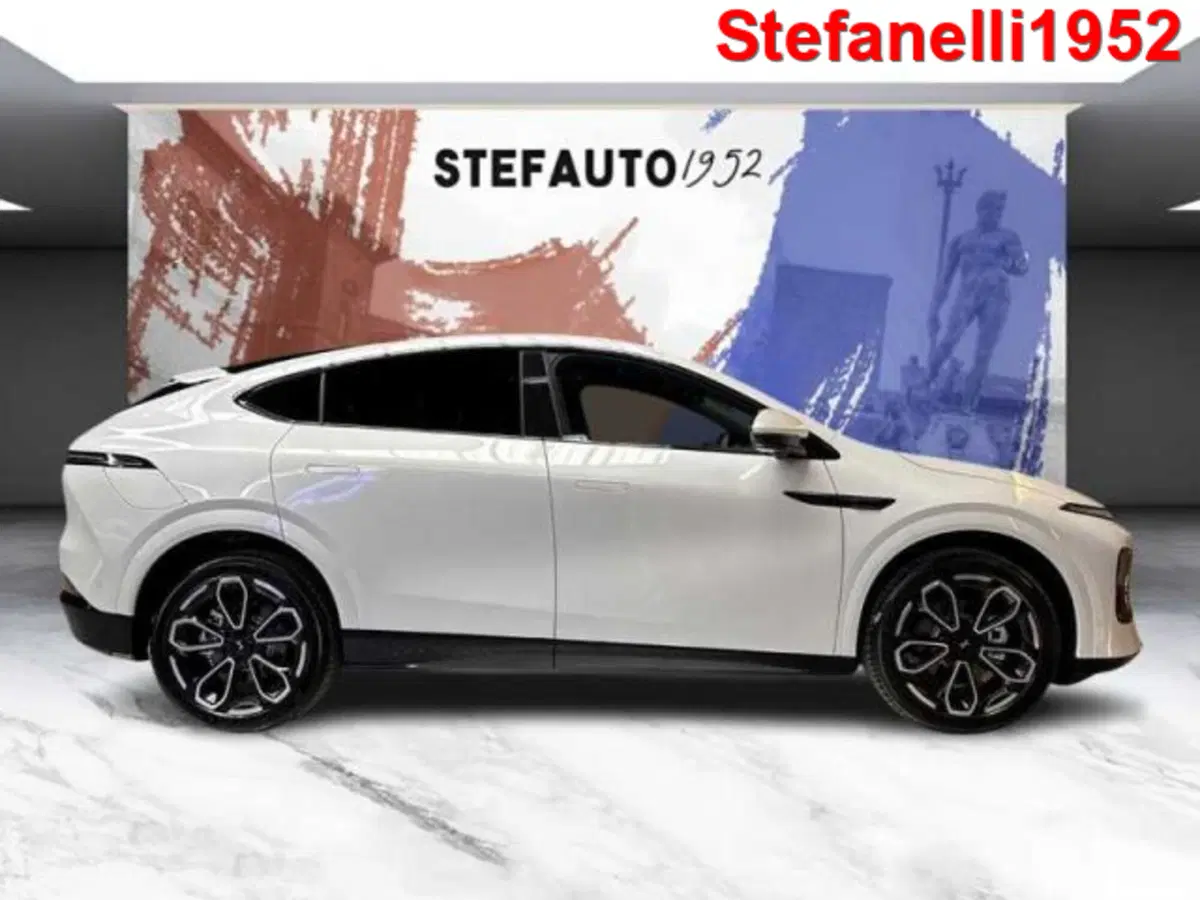 XPeng G6 nuova a Bologna (2)