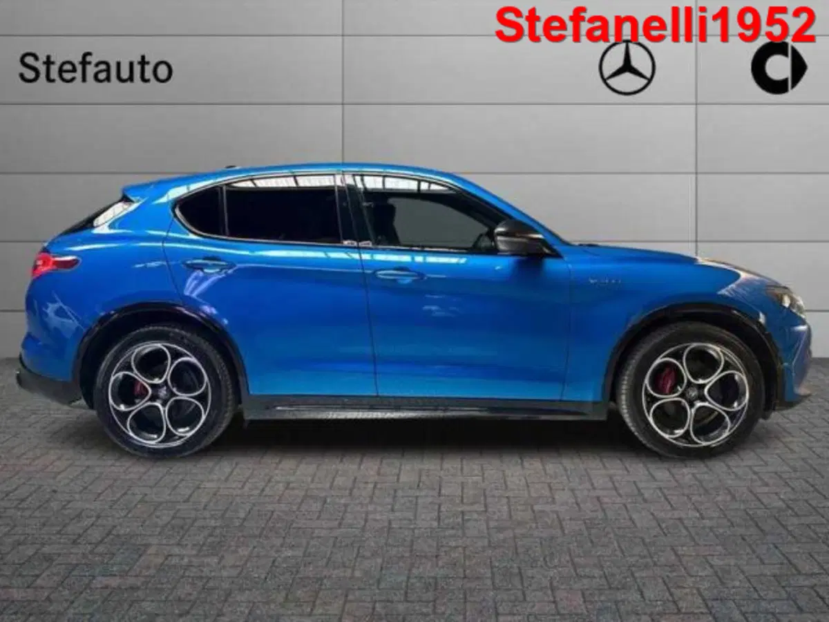 Alfa Romeo Stelvio usata a Bologna (2)