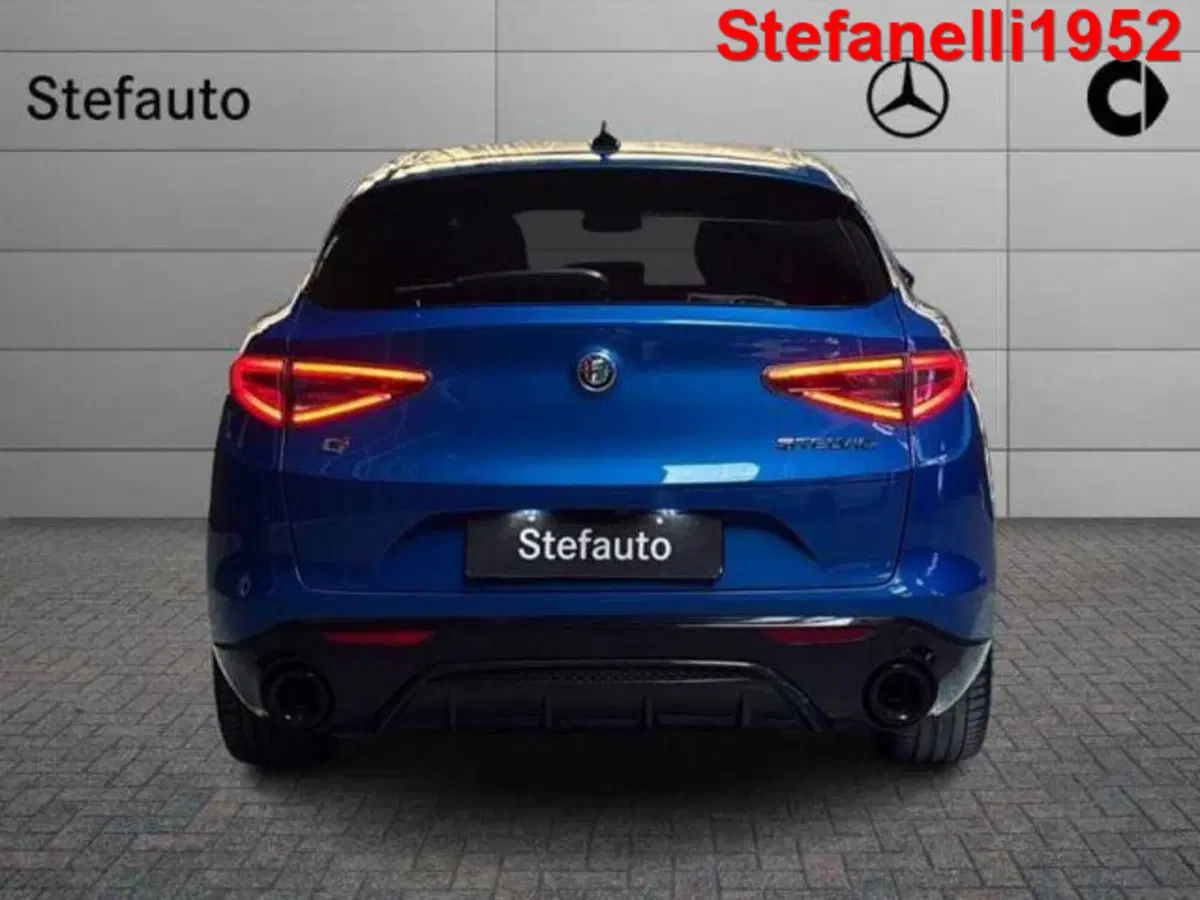 Alfa Romeo Stelvio usata a Bologna (6)
