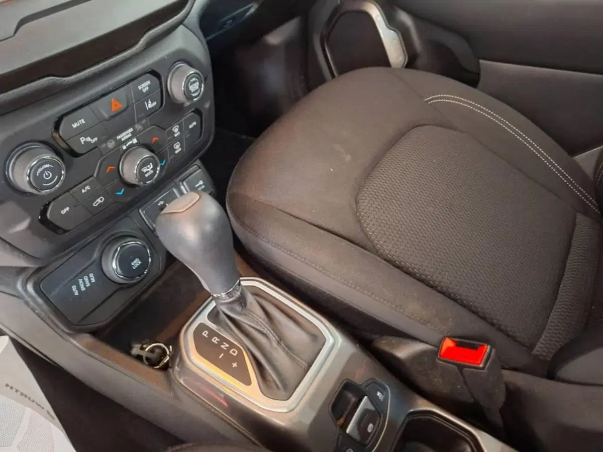 Jeep Renegade usata a Torino (8)