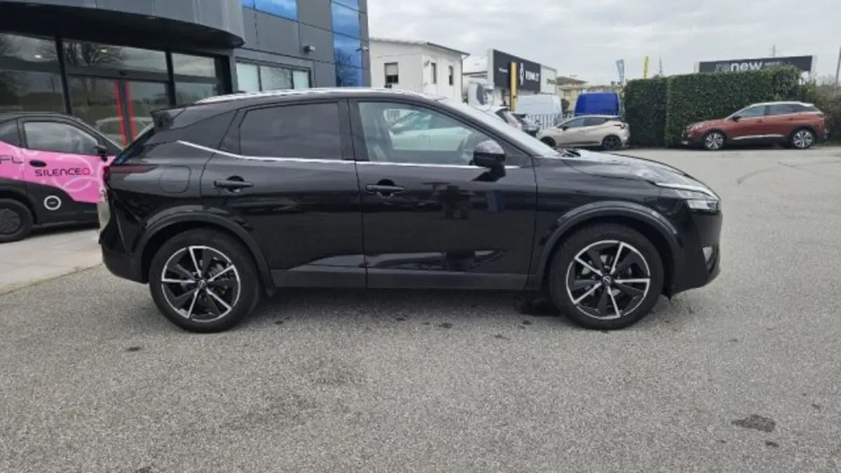 Nissan Qashqai usata a Lucca (3)