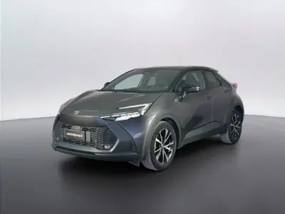 Toyota Toyota C-HR 2.0 hev Trend fwd e-cvt del 2024 usata a Mosciano Sant'Angelo