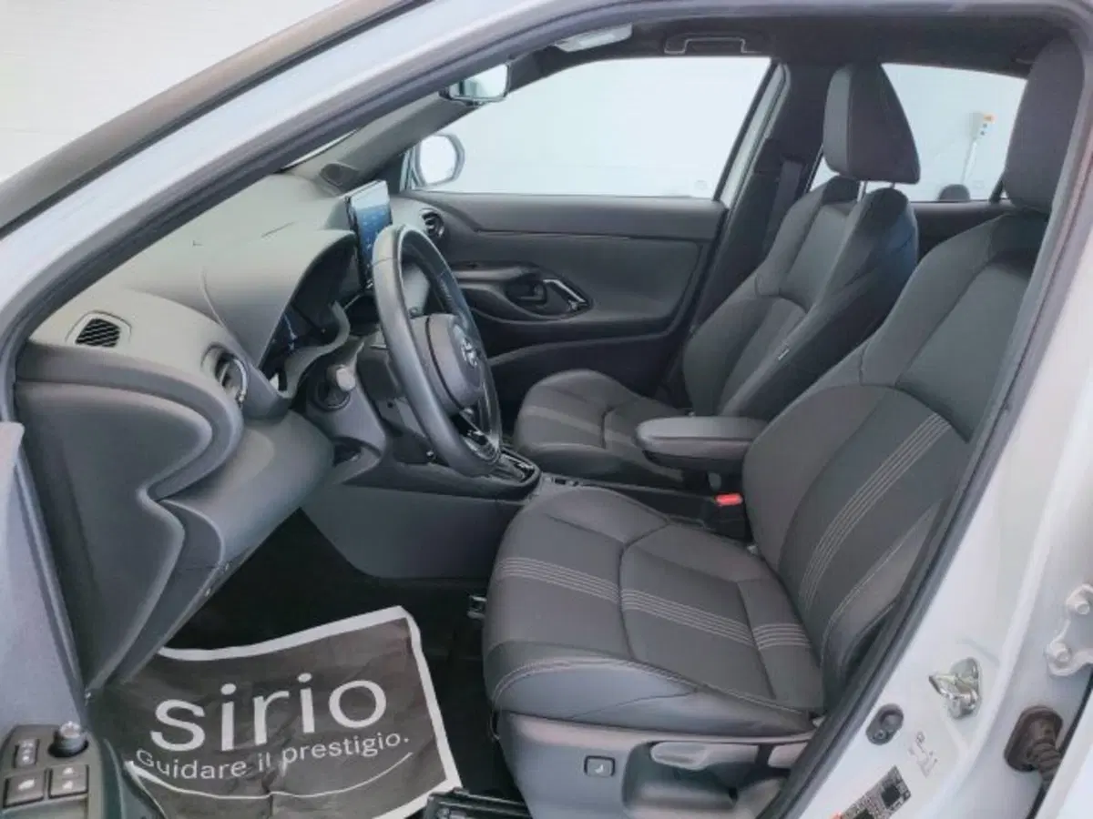 Toyota Yaris Cross usata a Teramo (15)