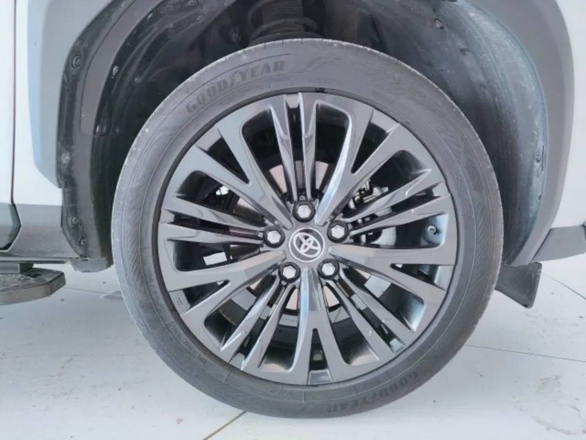 Toyota Yaris Cross usata a Teramo (9)