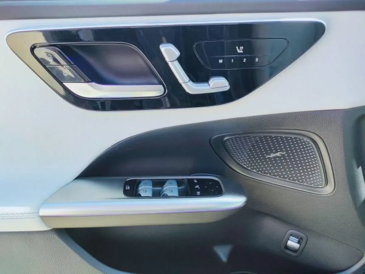 Mercedes-Benz Classe C nuova a Teramo (10)