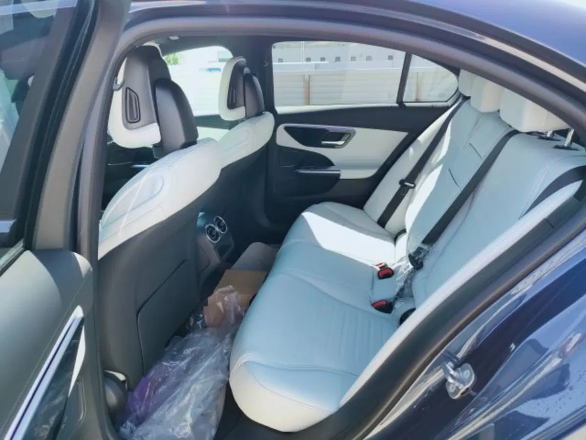 Mercedes-Benz Classe C nuova a Teramo (11)