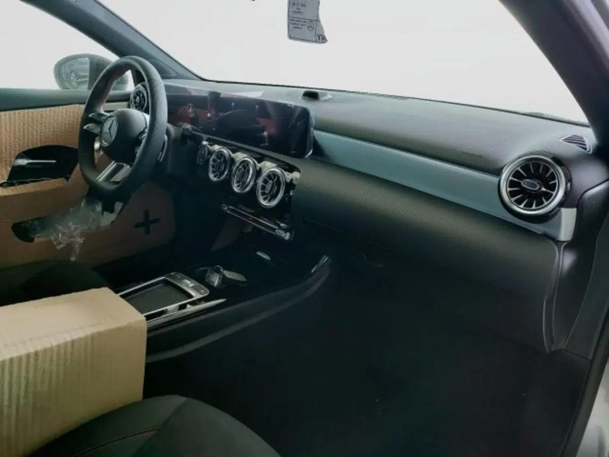 Mercedes-Benz Classe A nuova a Teramo (9)