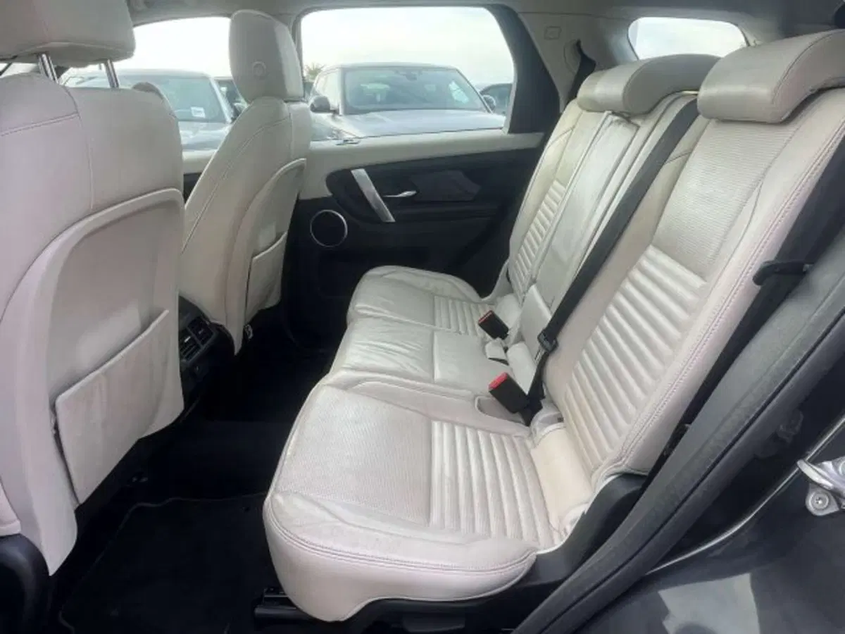 Land Rover Discovery Sport usata a Firenze (14)