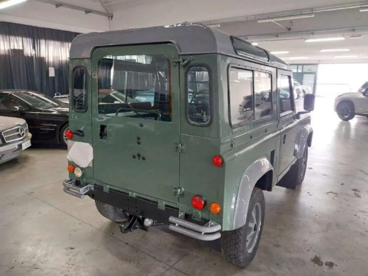 Land Rover Defender usata a Firenze (6)