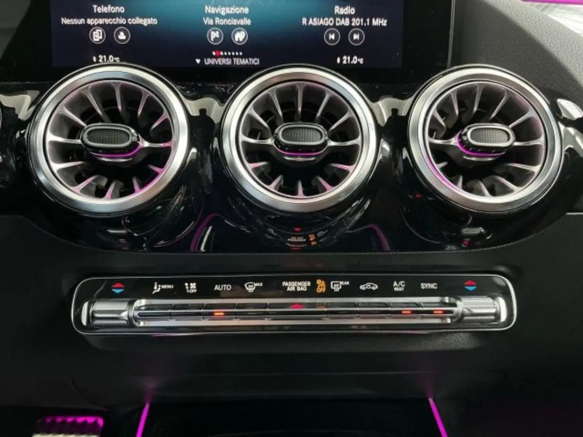 Mercedes-Benz GLA SUV usata a Verona (14)