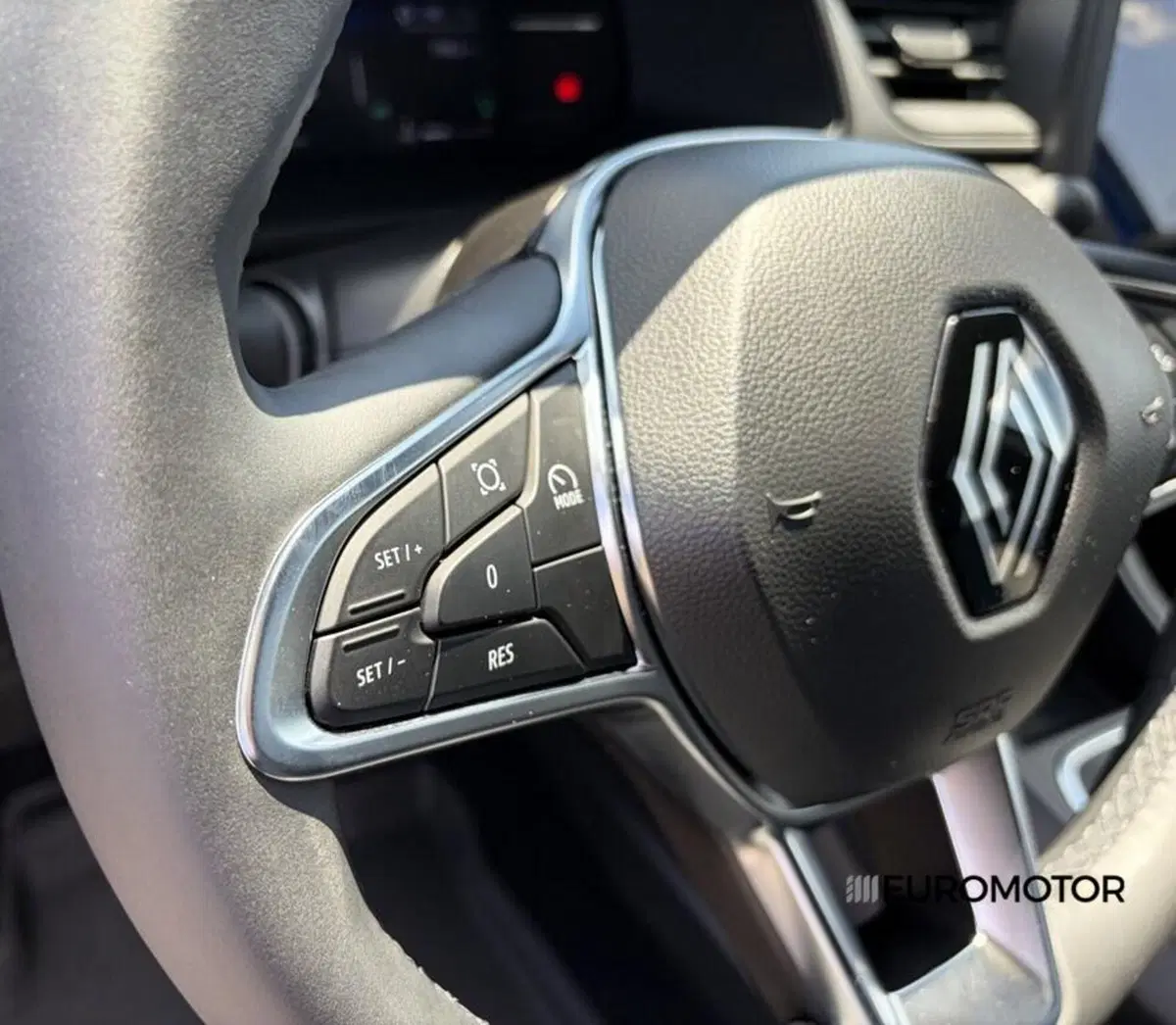 Renault Captur usata a Bari (14)