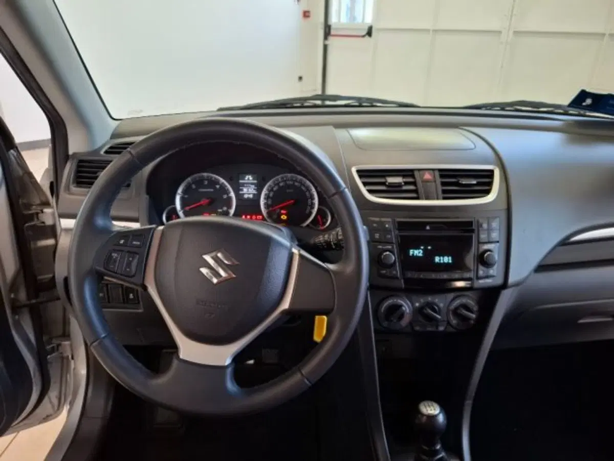 Suzuki Swift usata a Reggio Emilia (10)