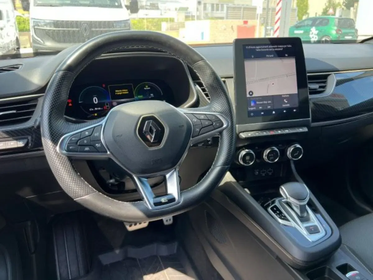 Renault Arkana usata a Taranto (15)