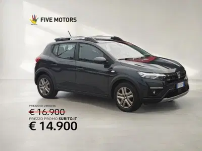 Dacia Sandero Stepway 1.0 TCe ECO-G Comfort del 2022 usata a Taranto