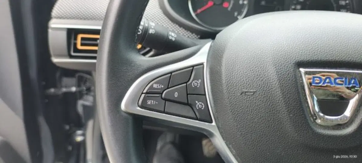 Dacia Sandero usata a Taranto (12)