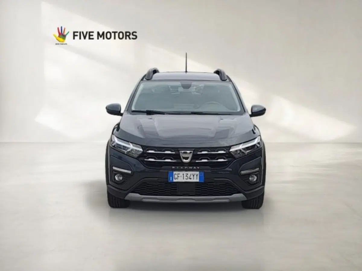 Dacia Sandero usata a Taranto (2)