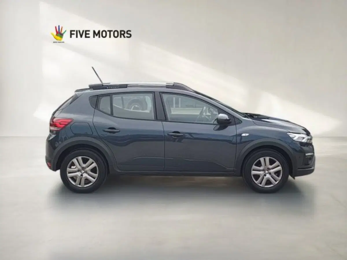 Dacia Sandero usata a Taranto (8)