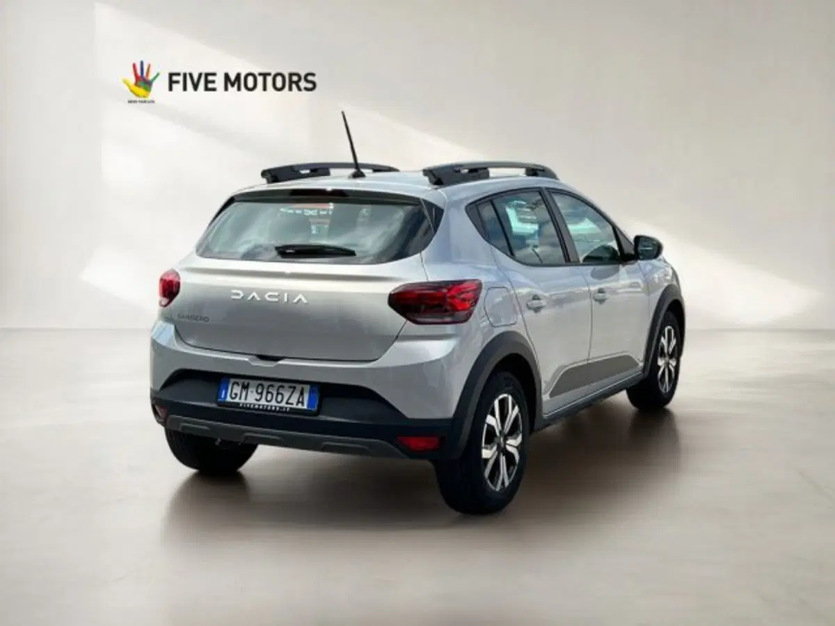 Dacia Sandero usata a Taranto (7)