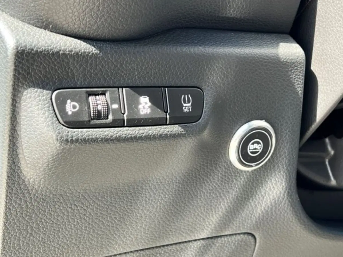 Kia Picanto usata a Taranto (11)