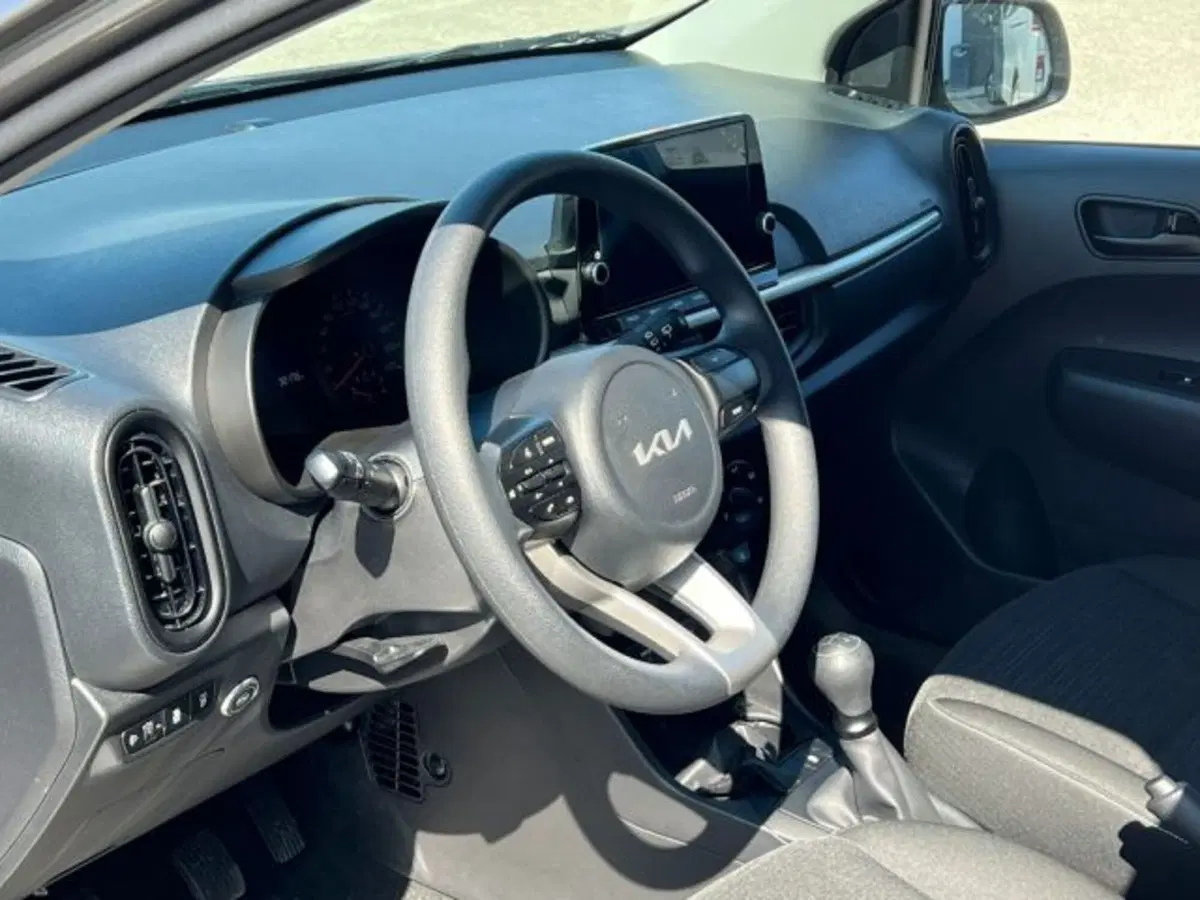 Kia Picanto usata a Taranto (18)