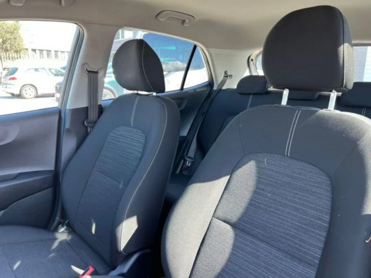 Kia Picanto usata a Taranto (20)