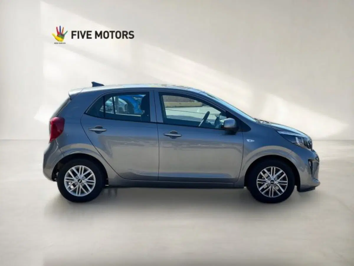 Kia Picanto usata a Taranto (8)