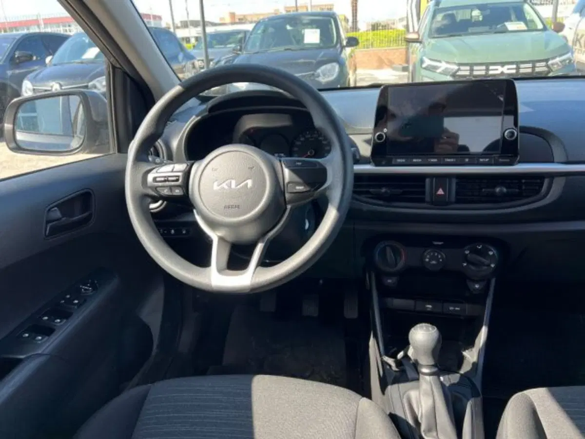 Kia Picanto usata a Taranto (9)