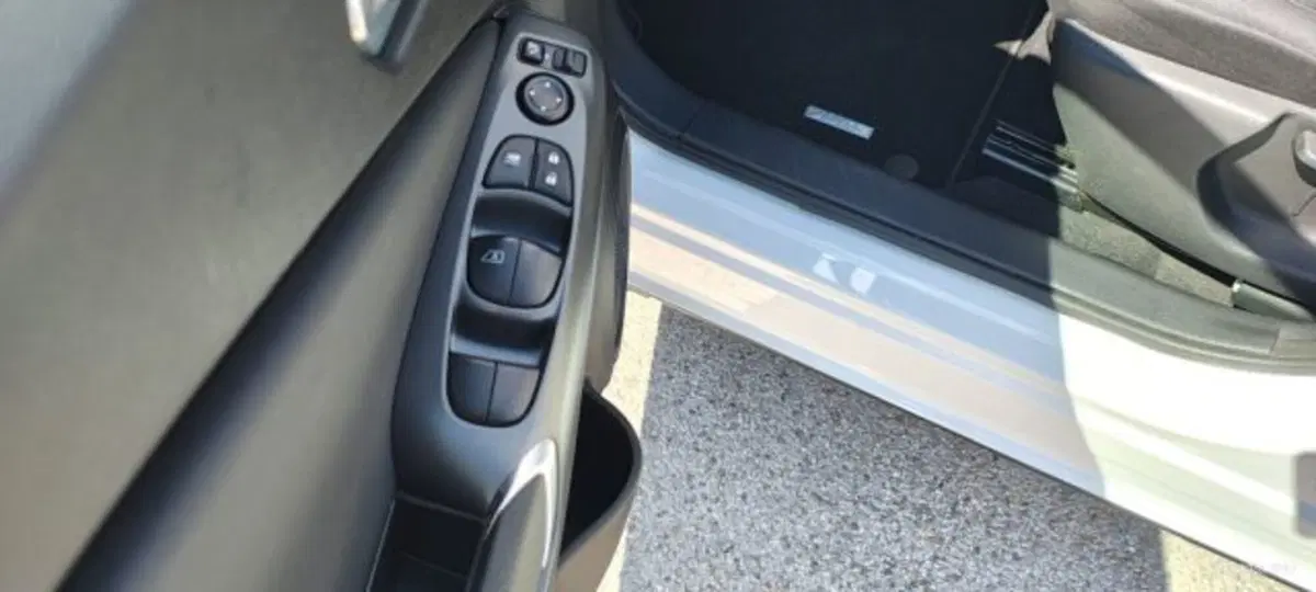 Nissan Juke usata a Taranto (11)