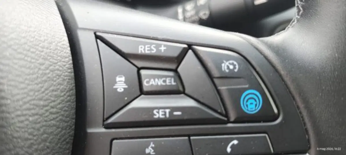 Nissan Juke usata a Taranto (10)