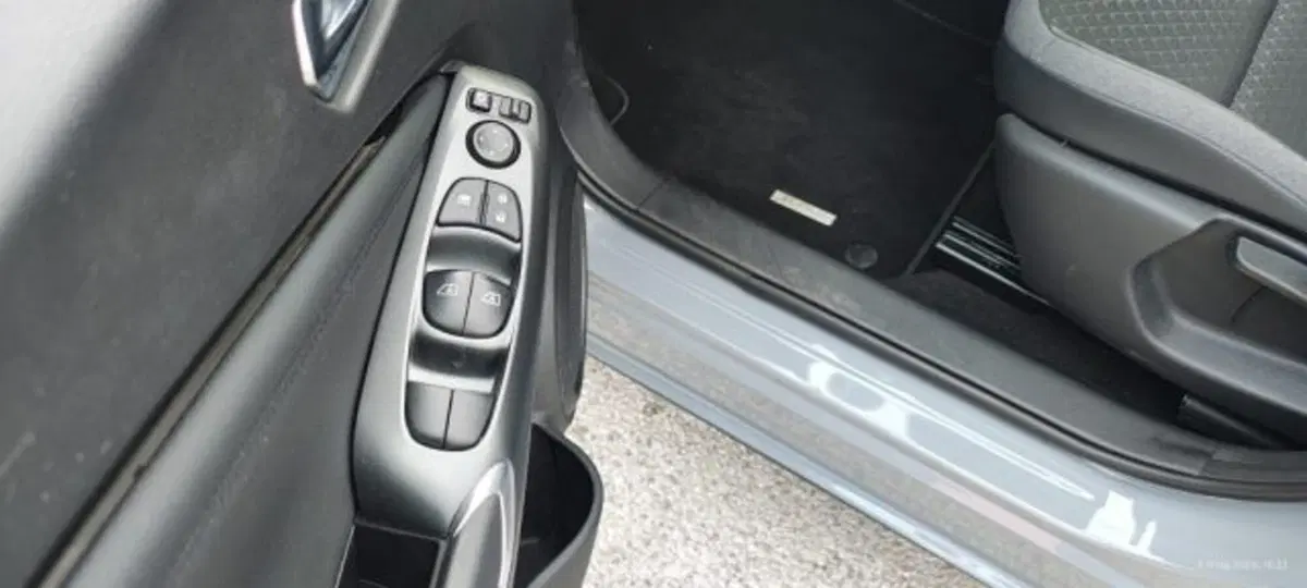 Nissan Juke usata a Taranto (13)