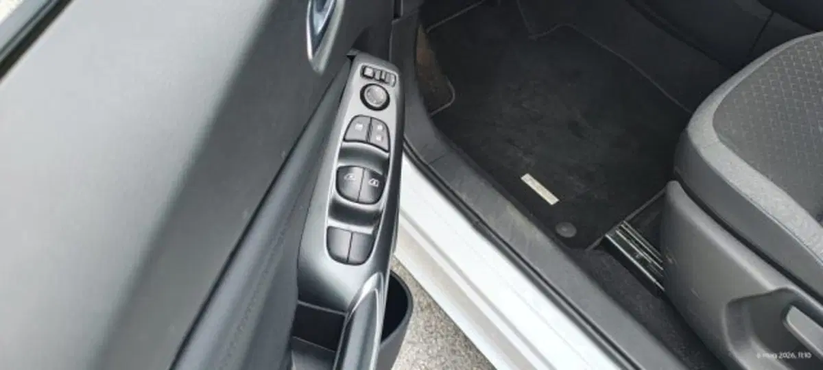 Nissan Juke usata a Taranto (14)