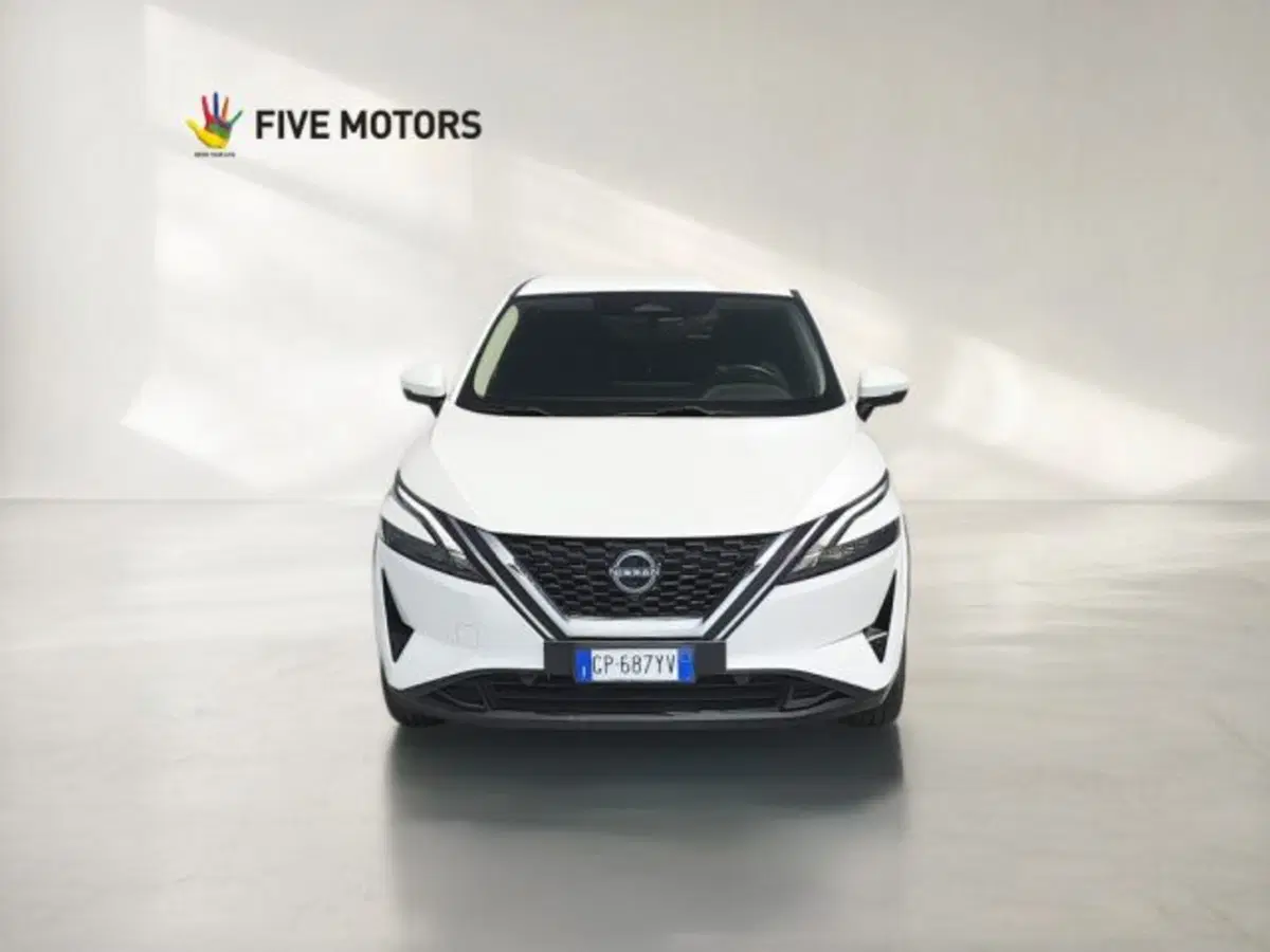 Nissan Qashqai usata a Taranto (2)