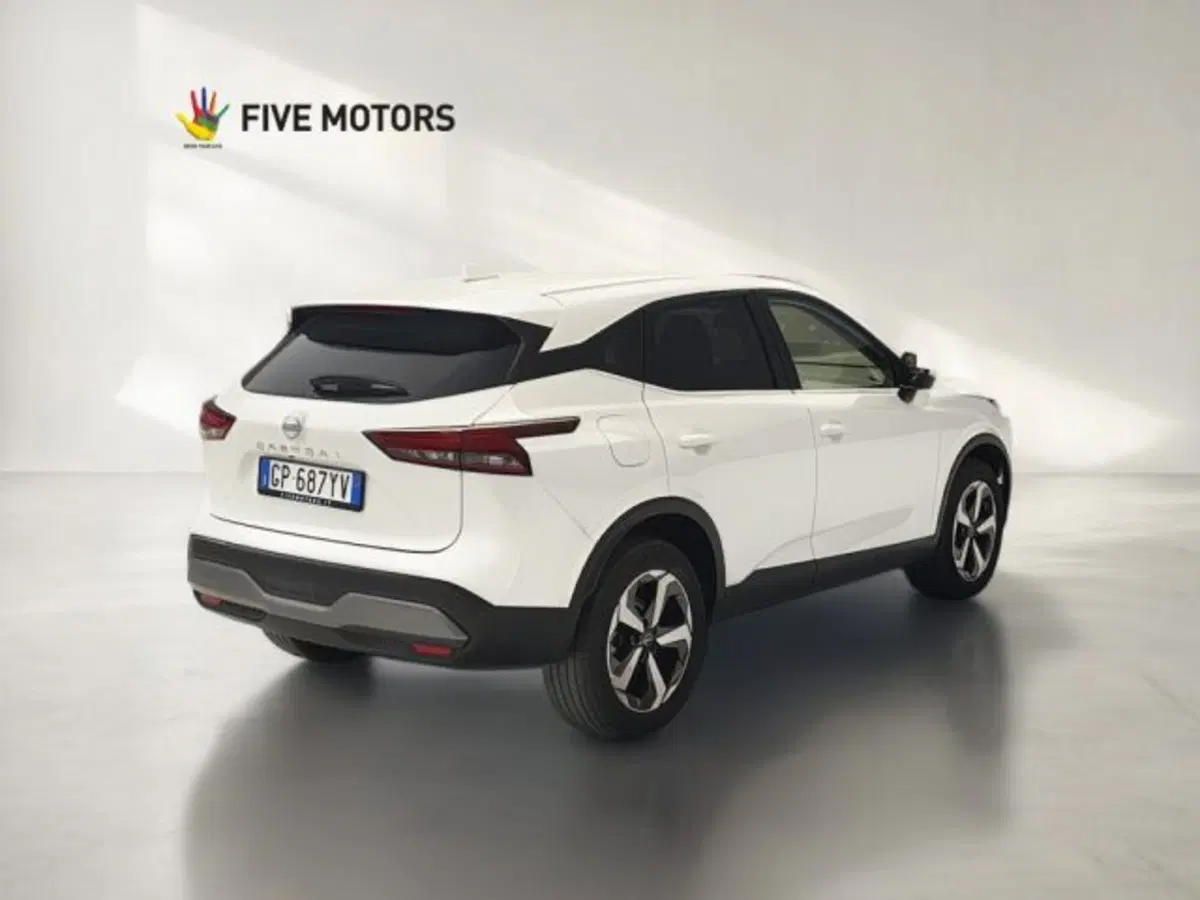 Nissan Qashqai usata a Taranto (7)