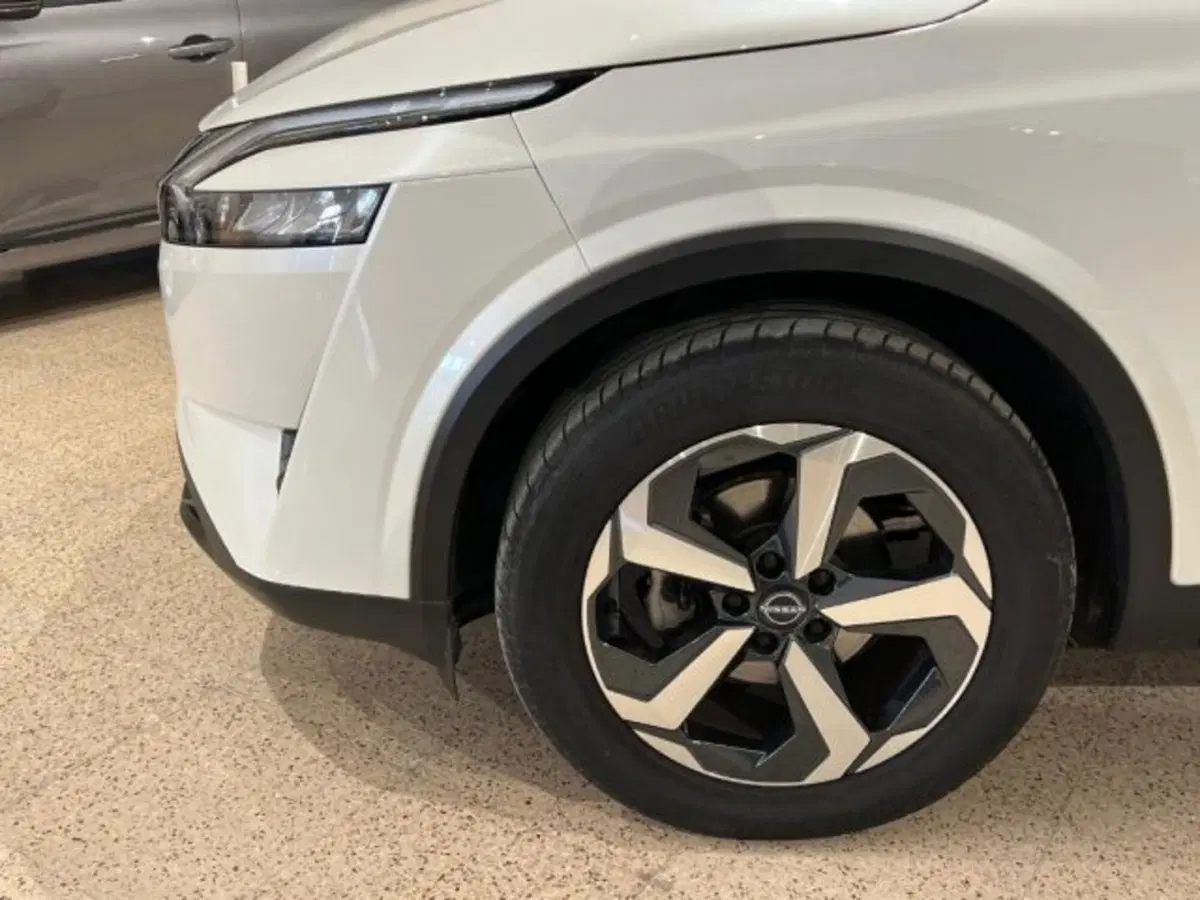 Nissan Qashqai usata a Taranto (19)