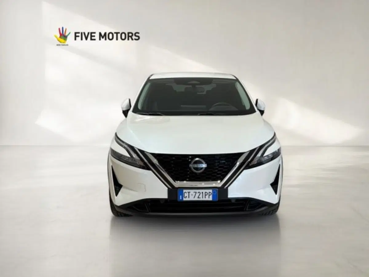 Nissan Qashqai usata a Taranto (2)
