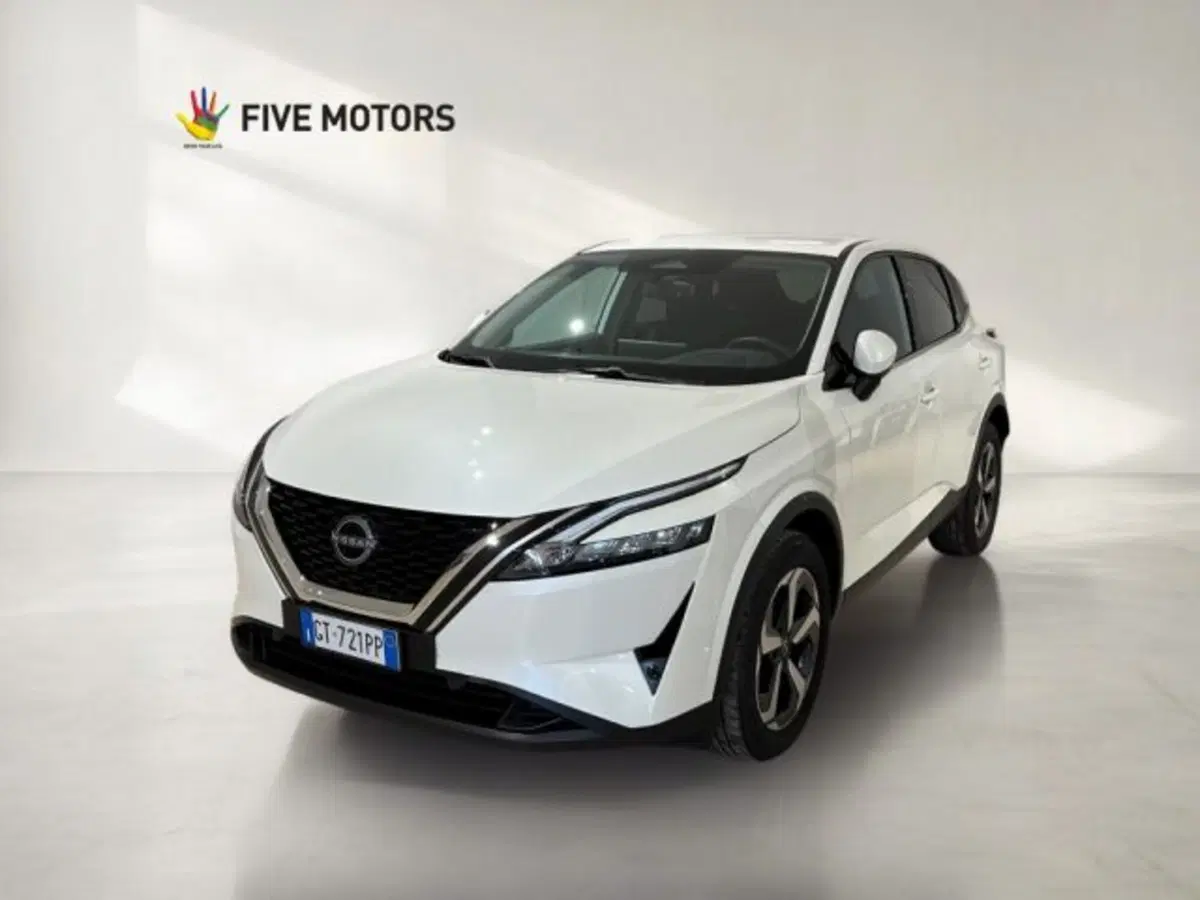 Nissan Qashqai usata a Taranto (3)