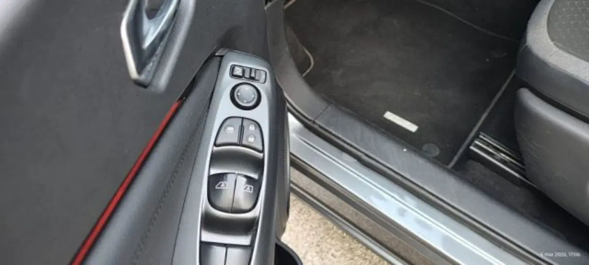 Nissan Juke usata a Taranto (11)