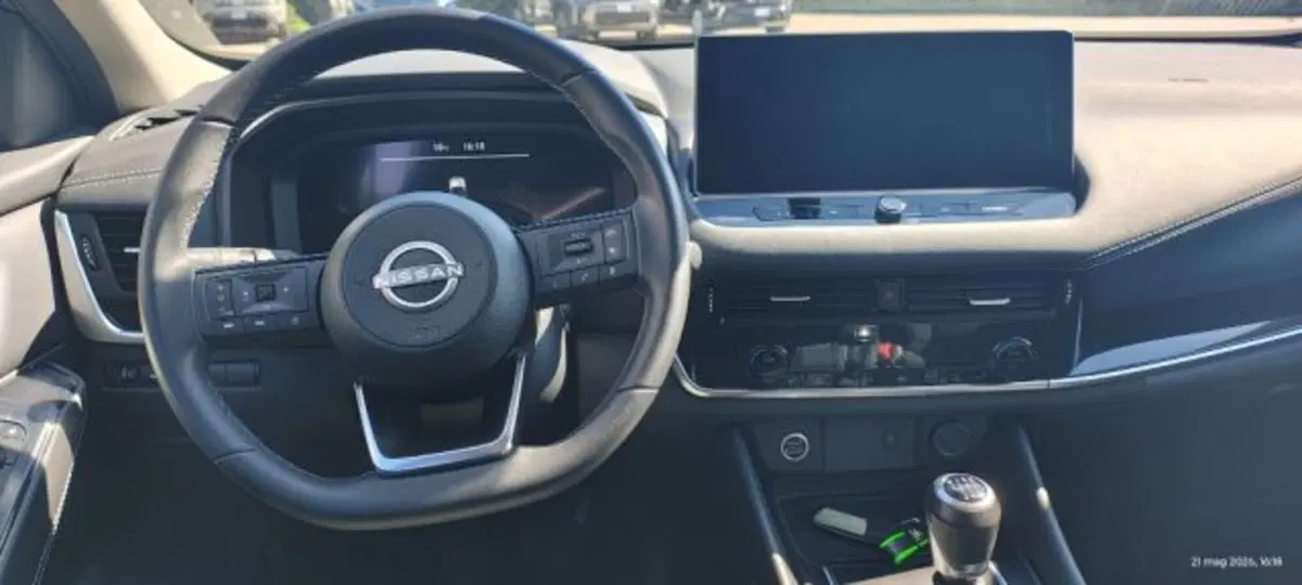 Nissan Qashqai usata a Taranto (16)