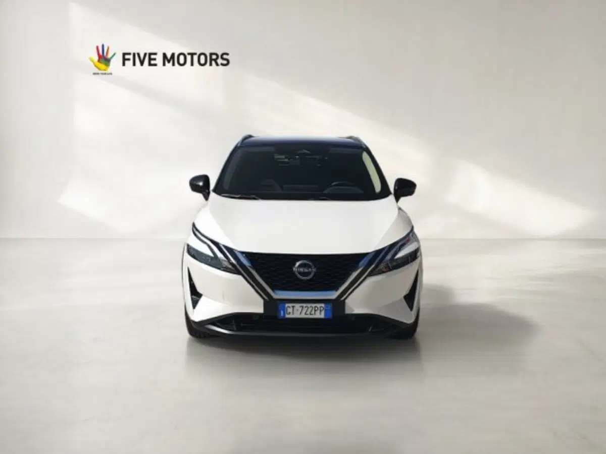 Nissan Qashqai usata a Taranto (2)
