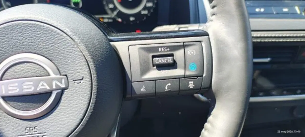 Nissan Qashqai usata a Taranto (14)
