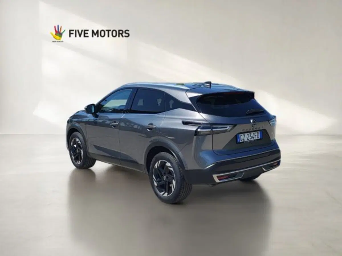 Nissan Qashqai usata a Taranto (5)