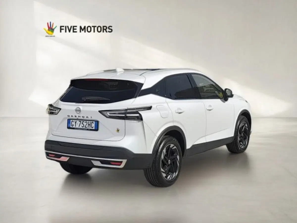 Nissan Qashqai usata a Taranto (7)
